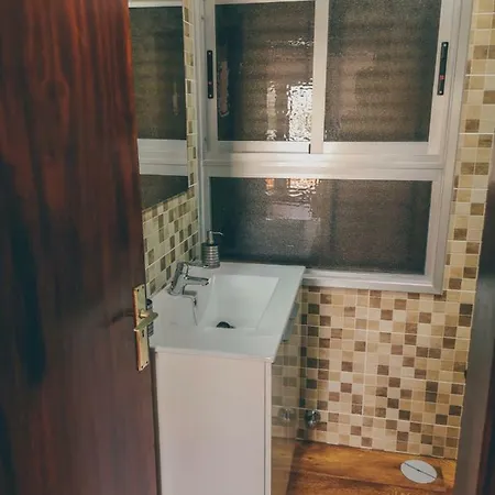 San Isidro. 2 Rooms. Quiet Terrace