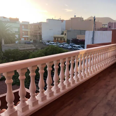Apartment San Isidro. 2 Rooms. Quiet Terrace San Isidro (Tenerife)